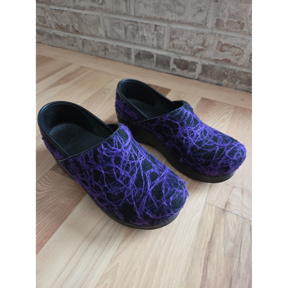 Dansko Waves Purple Webs Clogs Size EU 36